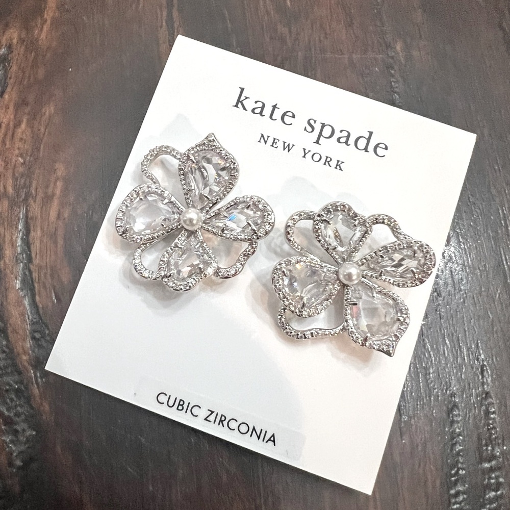 Kate Spade Cubic Zirconia Flower Earrings New with Jewelry Bag